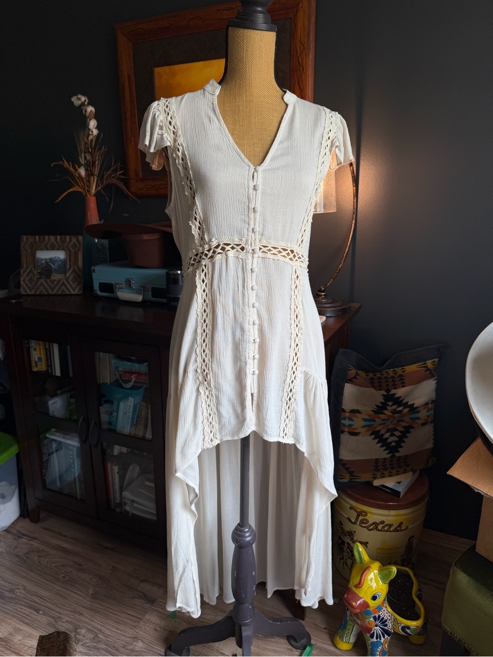 POL Cream Lace-Trim High-Low Tunic